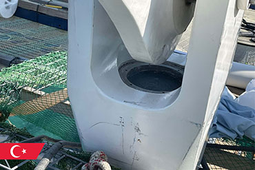 Bonding sight glasses