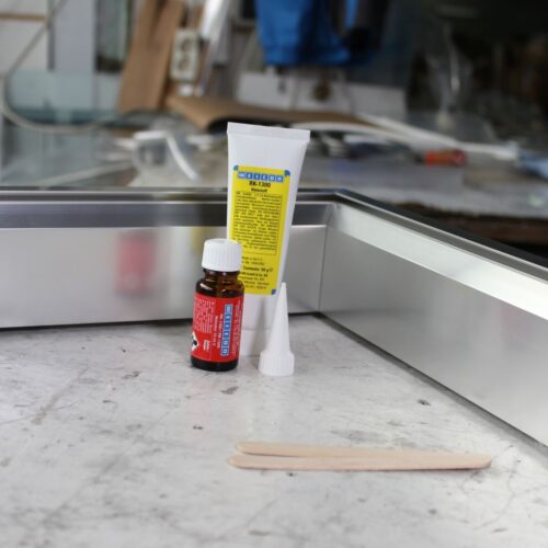 RK-1300 Structural Acrylic Adhesive - Image 4