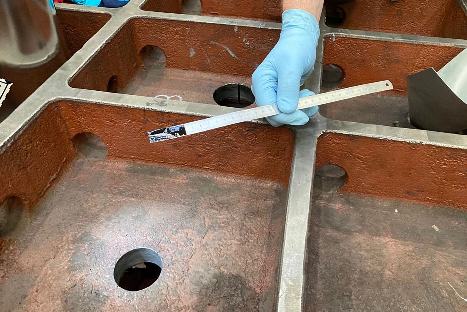 Crack repair of a moulding die for bumpers in the automotive industry_3