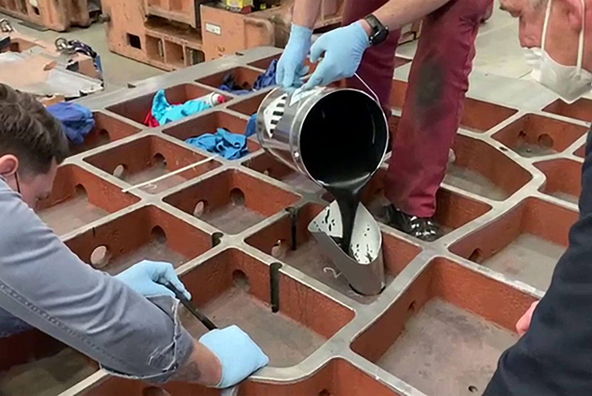 Crack repair of a moulding die for bumpers in the automotive industry_4