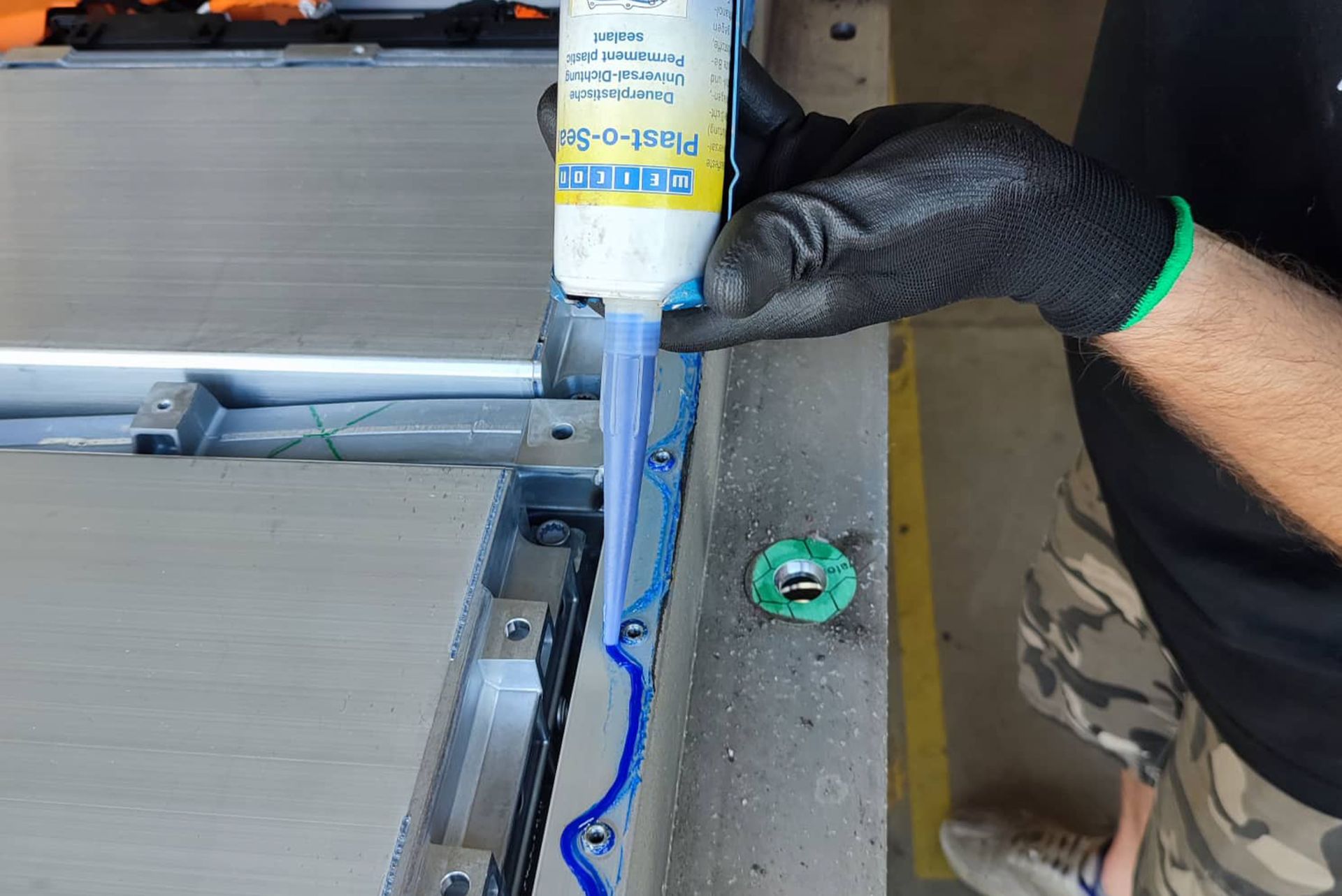 Sealing of battery packs on electric cars_3