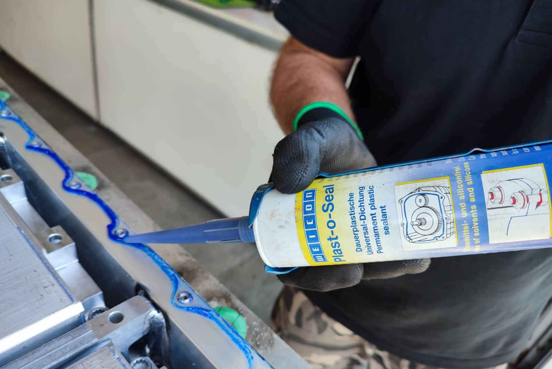 Sealing of battery packs on electric cars_4