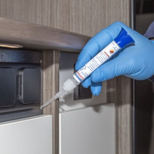 VA 20 Cyanoacrylate Adhesive - Image 3